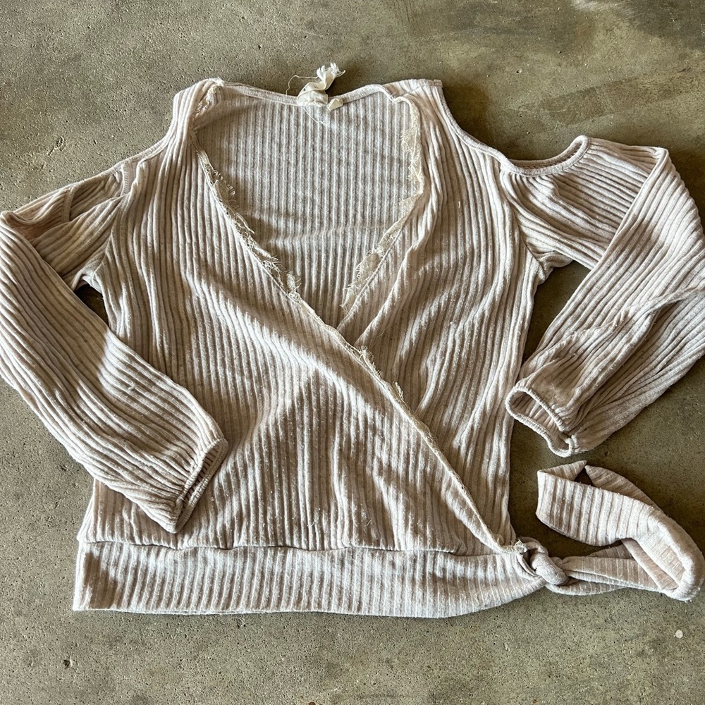 Buckle Blouse Cream Wrap Cold Shoulder with Lace